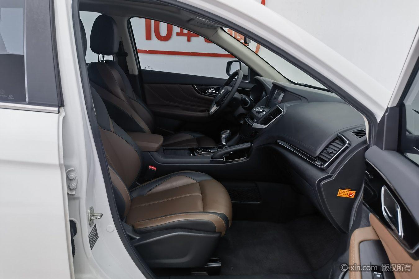 Dongfeng Aeolus AX7 2018 Classic 1.6T Auto Luxury