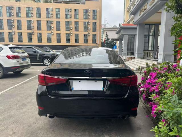 Toyota Crown 2018 2.0T Sport