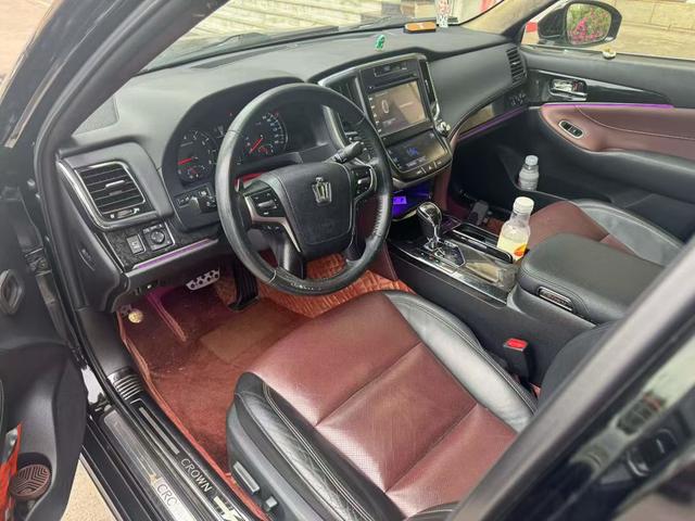 Toyota Crown 2018 2.0T Sport