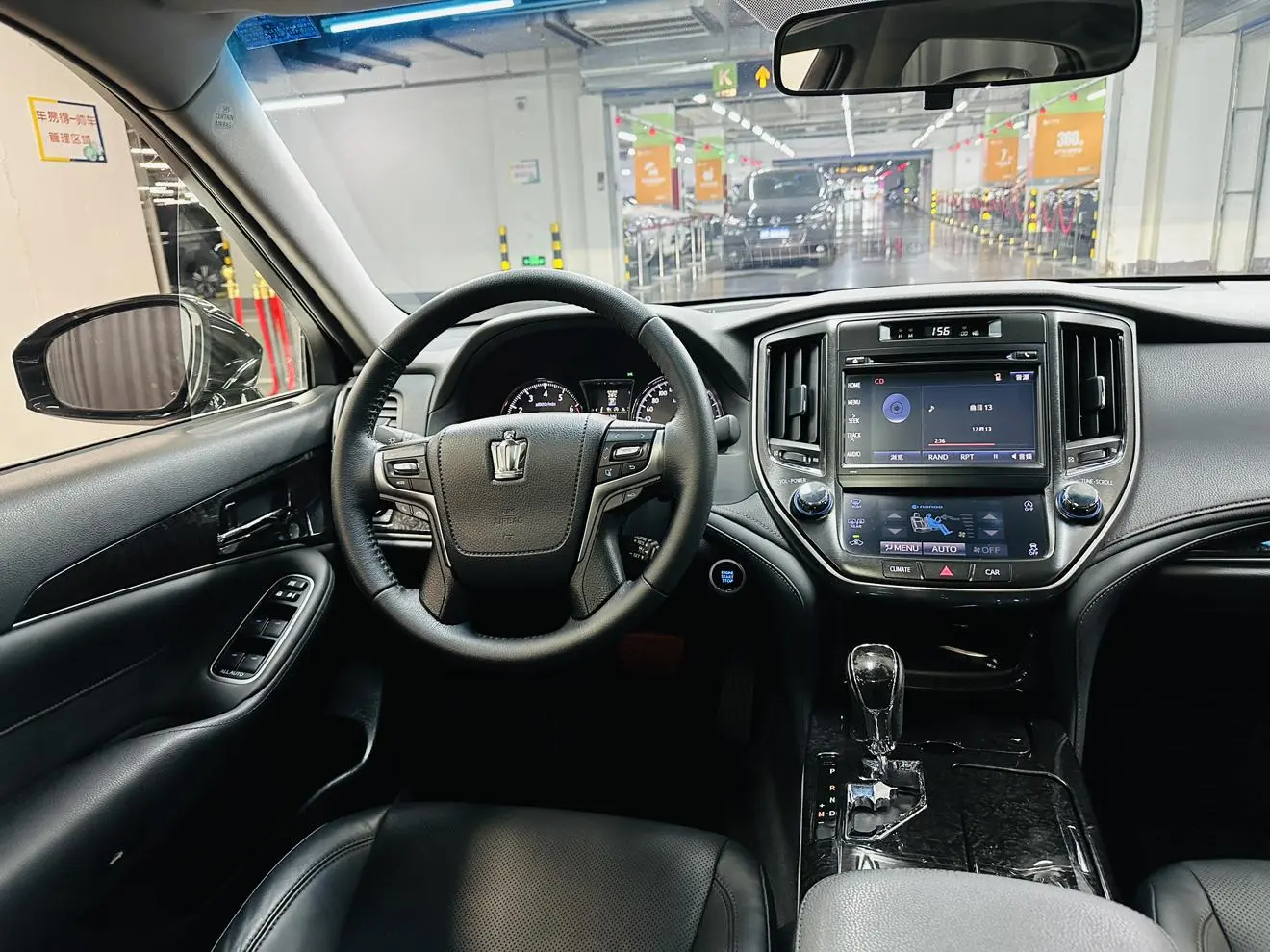 Toyota Crown 2018 2.0T Fashion