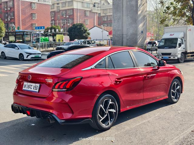 MG MG5 2021 300TGI DCT Youth Luxury Flagship