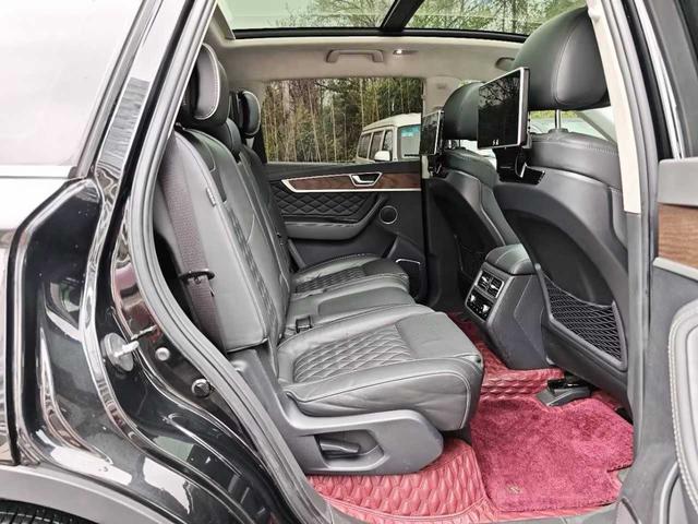 Hongqi HS7 2021 3.0T Auto 4WD Smart Connected flag collar