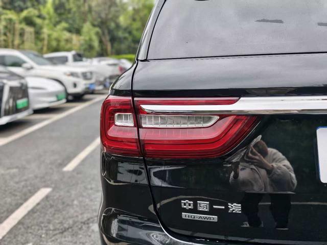 Hongqi HS7 2021 3.0T Auto 4WD Smart Connected flag collar