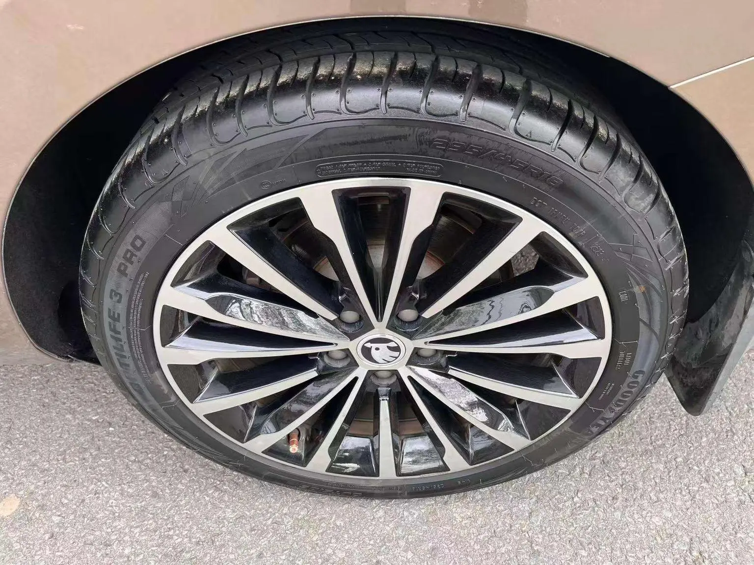 Skoda Superb 2018 TSI330 DSG Comfort China V