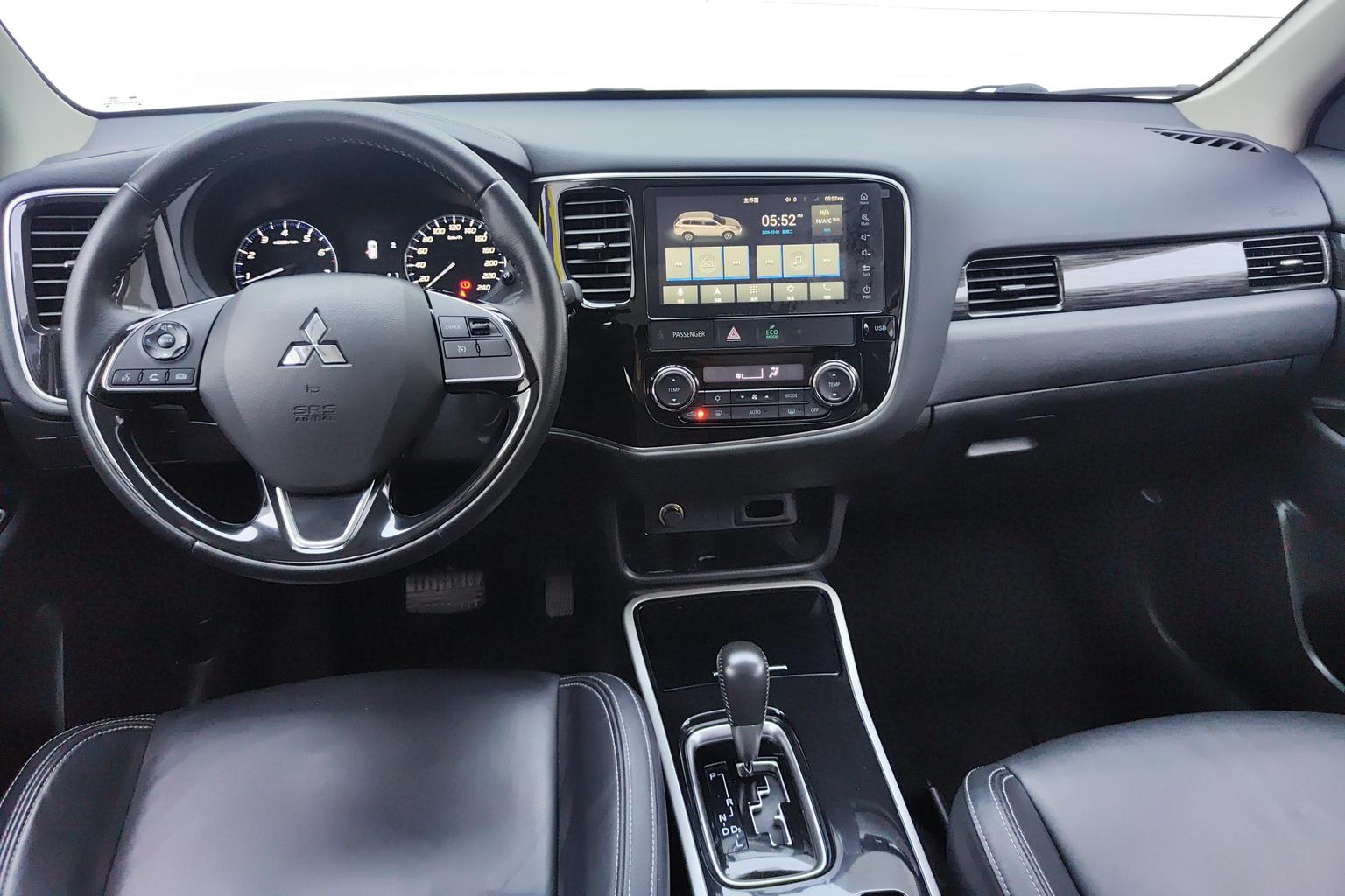 Mitsubishi Outlander 2020 2.0L 2WD Delight 7 seat
