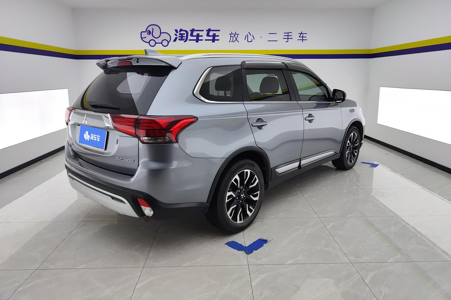 Mitsubishi Outlander 2020 2.0L 2WD Delight 7 seat