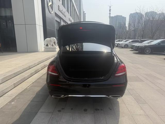 Mercedes-Benz E Class 2020 E 300 L Sport Fashion