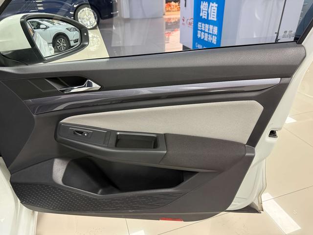 Volkswagen Bora 2024 200TSI DSG Journey