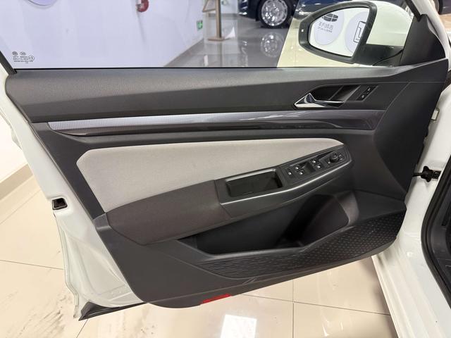 Volkswagen Bora 2024 200TSI DSG Journey