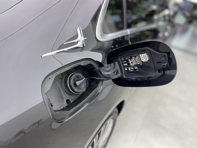 Mercedes-Benz E Class 2022 2nd Facelift E 300 L Fashion Sedan