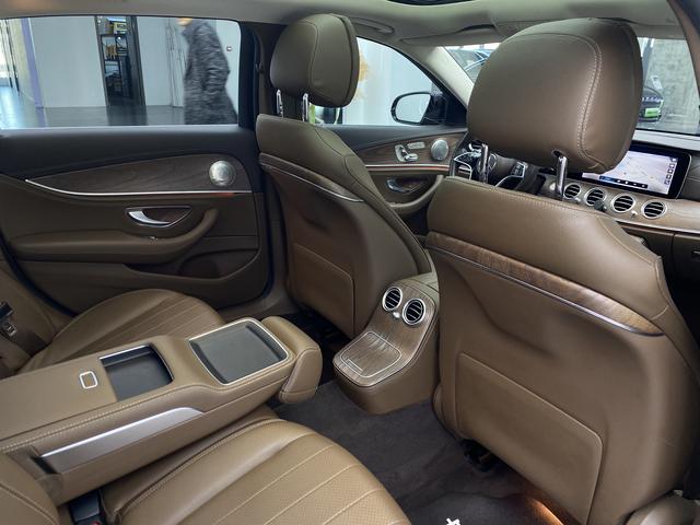 Mercedes-Benz E Class 2022 2nd Facelift E 300 L Fashion Sedan