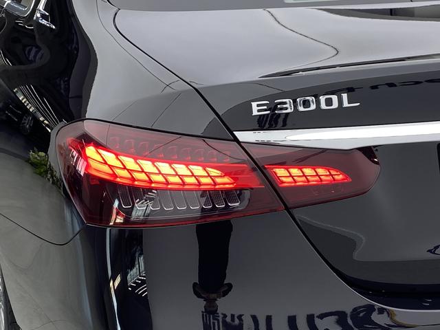Mercedes-Benz E Class 2022 2nd Facelift E 300 L Fashion Sedan