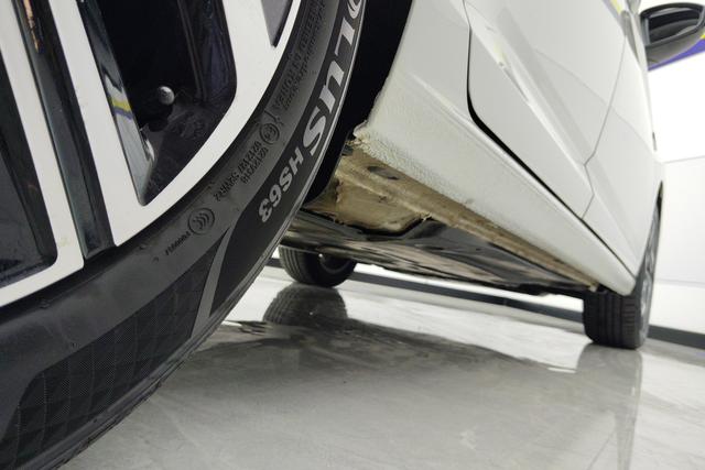 Volkswagen Sagitar 2024 300TSI DSG fly over