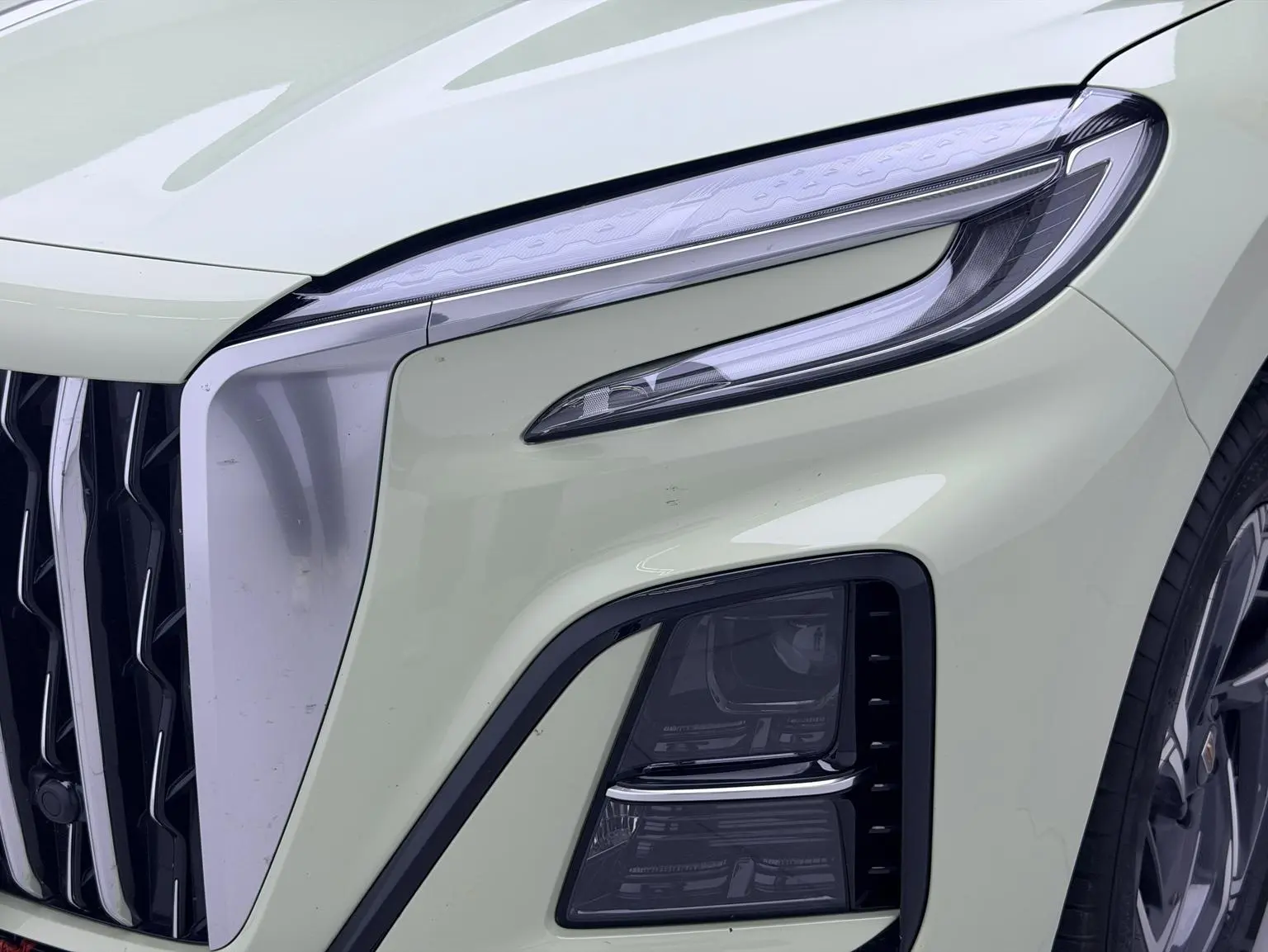 Hongqi HS3 2023 1.5T