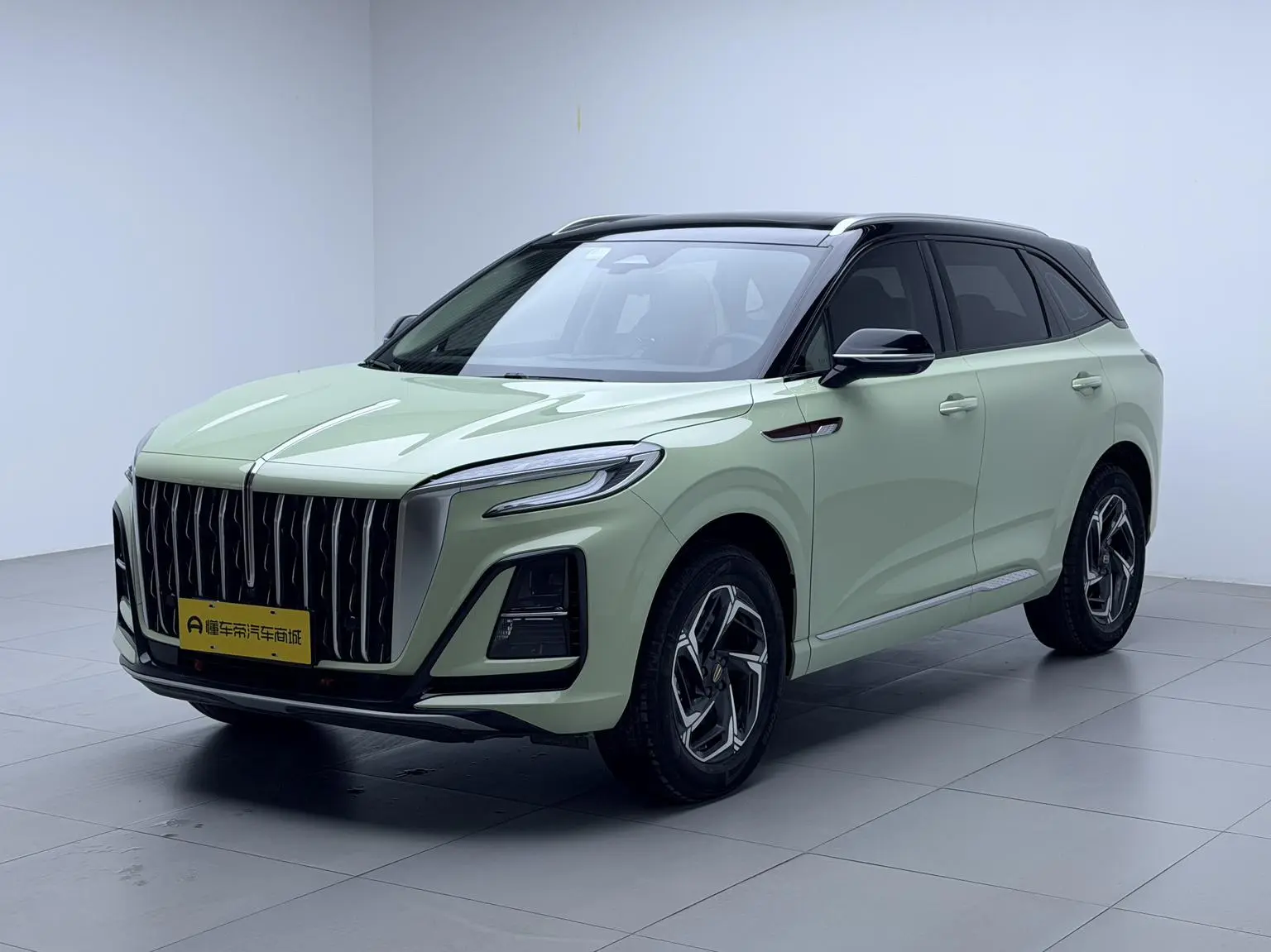 Hongqi HS3 2023 1.5T