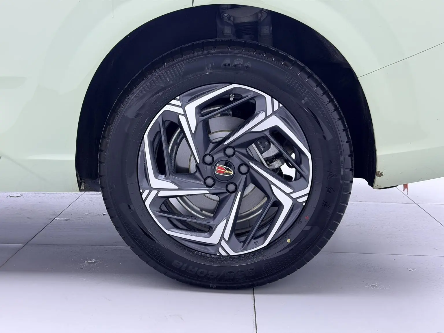 Hongqi HS3 2023 1.5T