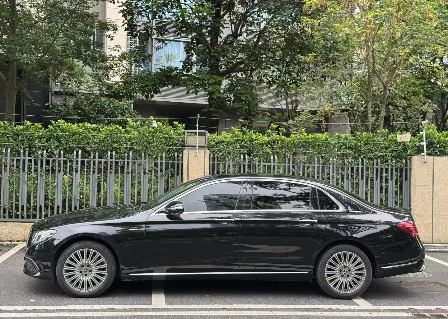 Mercedes-Benz E Class 2020 Facelift E 300 L