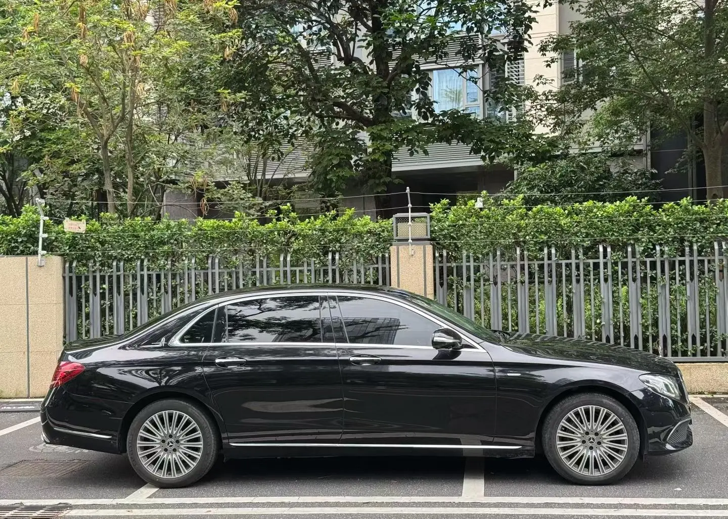 Mercedes-Benz E Class 2020 Facelift E 300 L