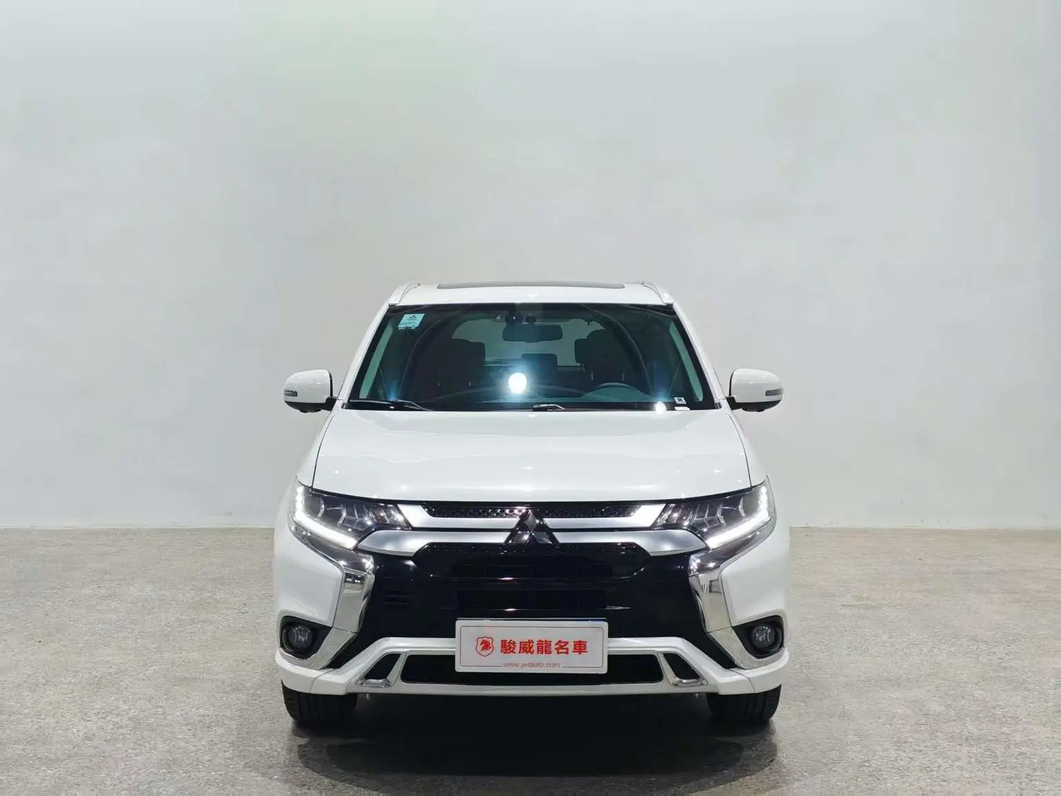 Mitsubishi Outlander 2021 2.4L 4WD Yaris L 7 seat
