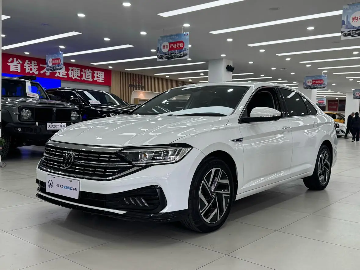 Volkswagen Sagitar 2023 300TSI DSG Beyond