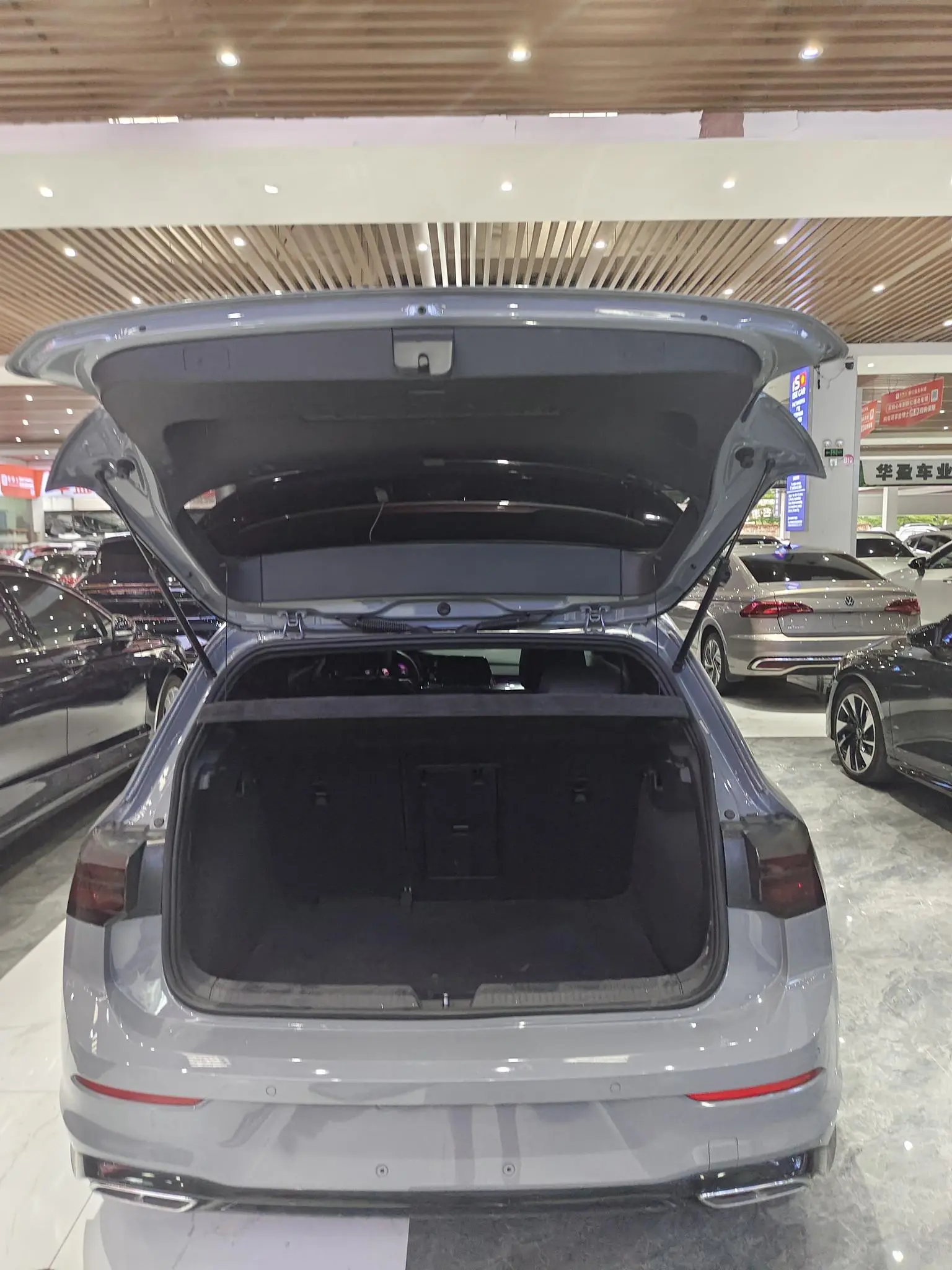 Volkswagen Golf 2023 Facelift 280TSI DSG R-Line Lite