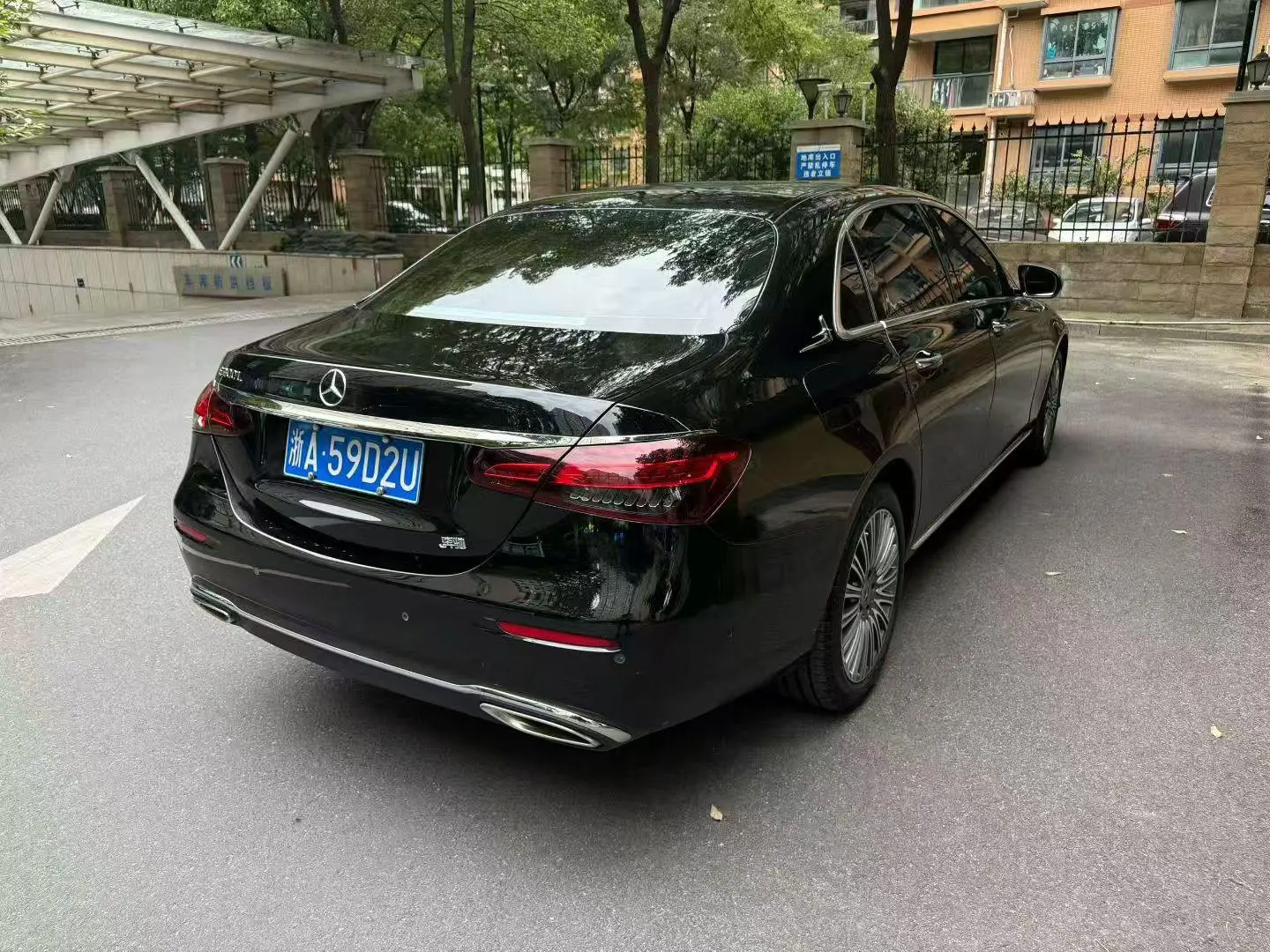 Mercedes-Benz E Class 2022 Facelift E 300 L Fashion Sedan