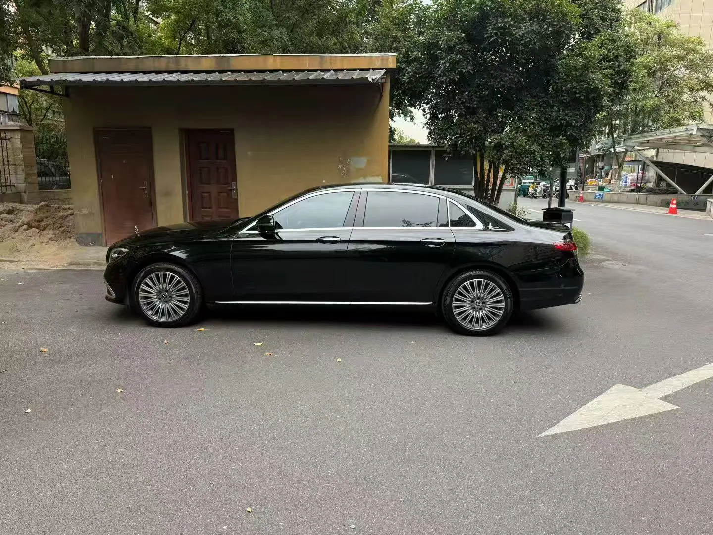 Mercedes-Benz E Class 2022 Facelift E 300 L Fashion Sedan