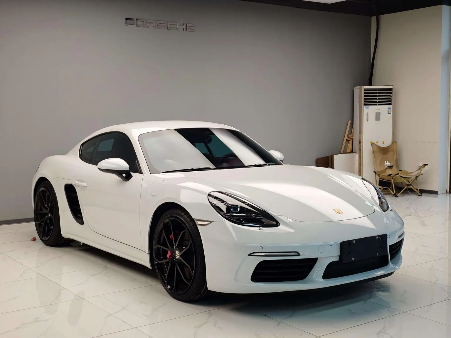 Porsche 718 2020 Cayman 2.0T
