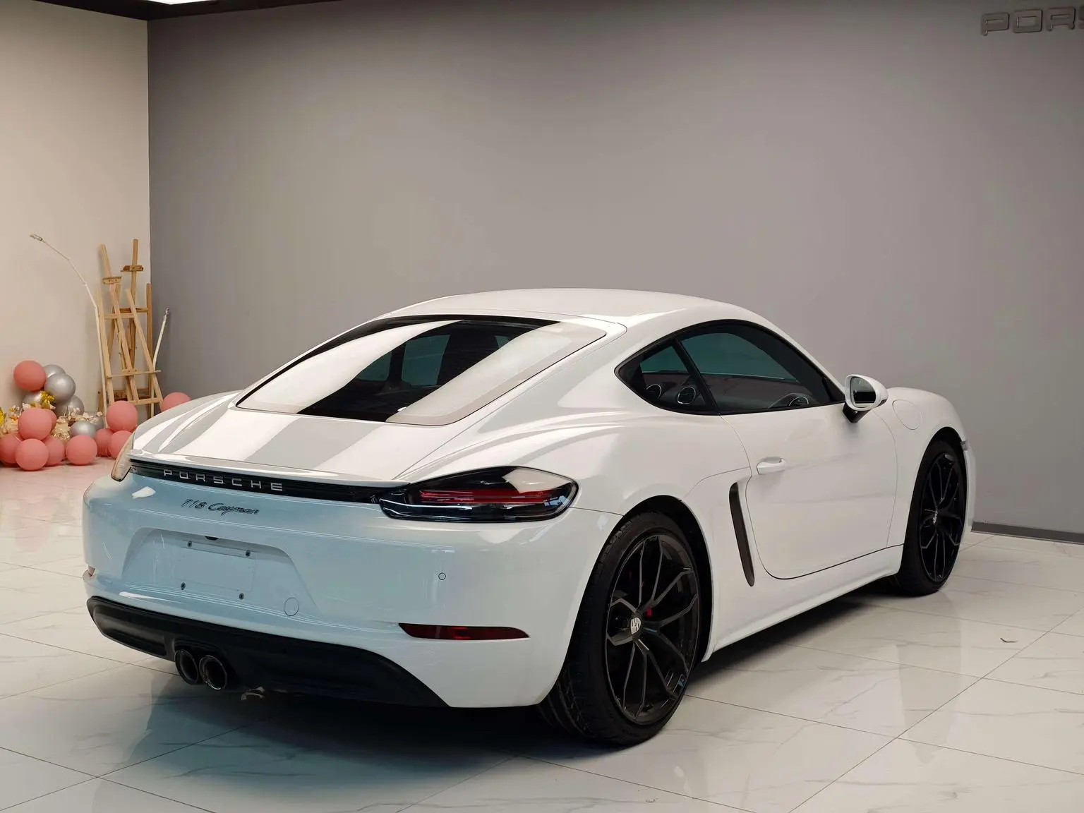 Porsche 718 2020 Cayman 2.0T