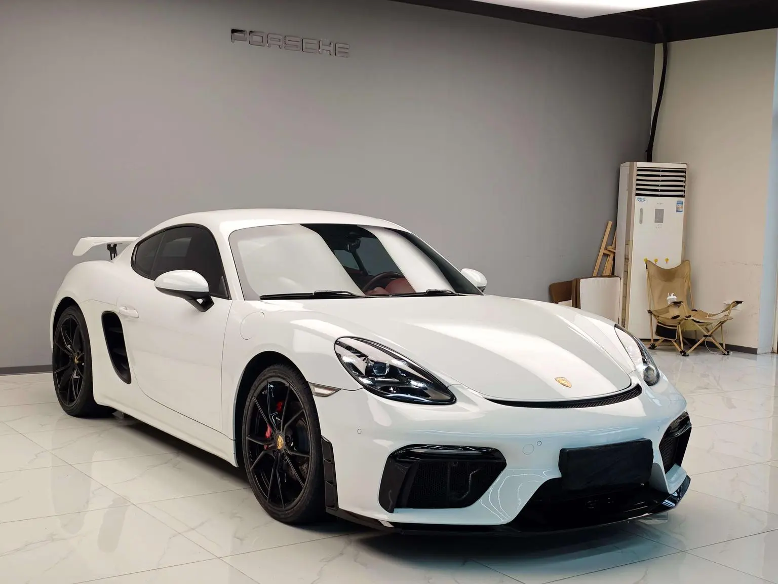 Porsche 718 2018 Cayman 2.0T