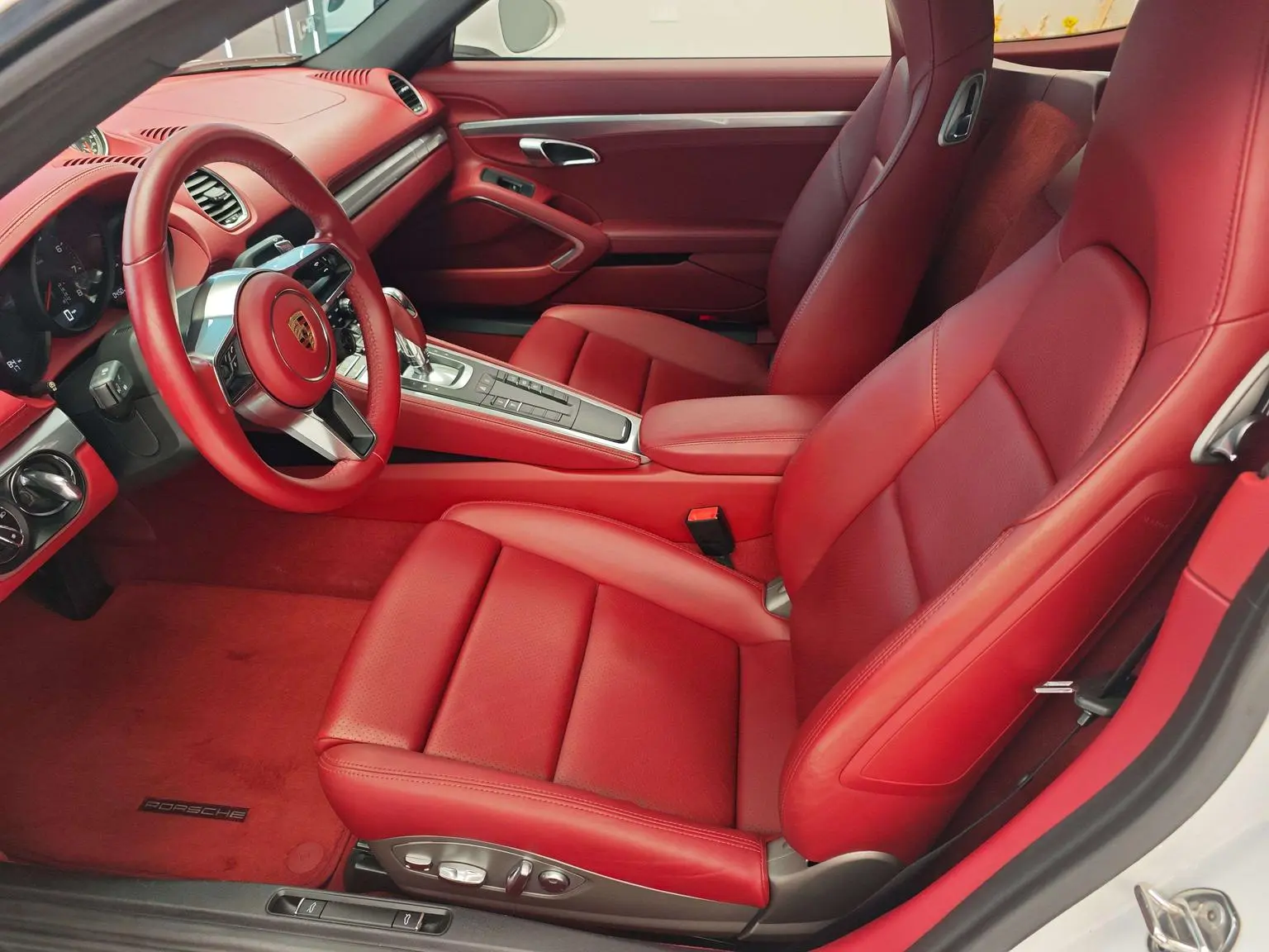 Porsche 718 2018 Cayman 2.0T