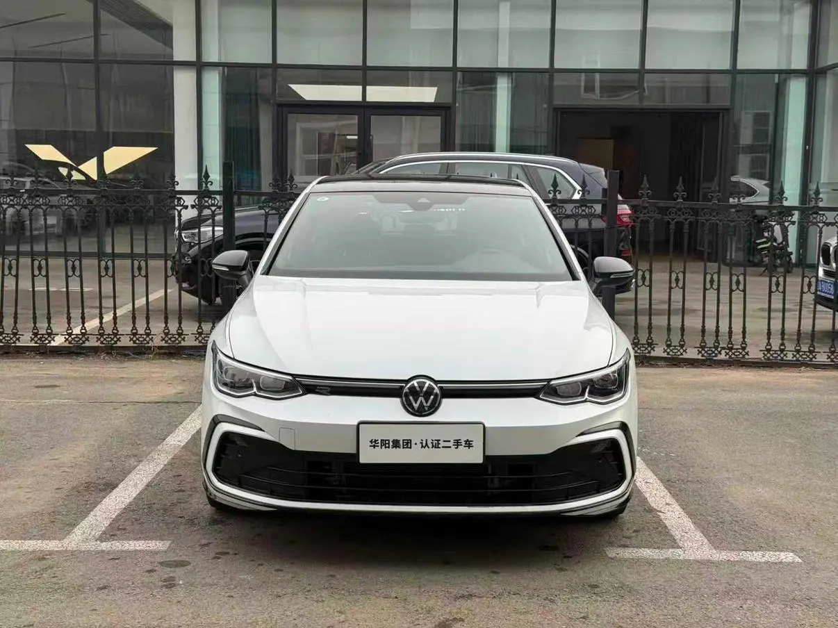 Volkswagen Golf 2024 280TSI DSG R-Line 50