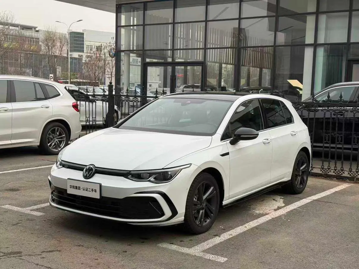 Volkswagen Golf 2024 280TSI DSG R-Line 50