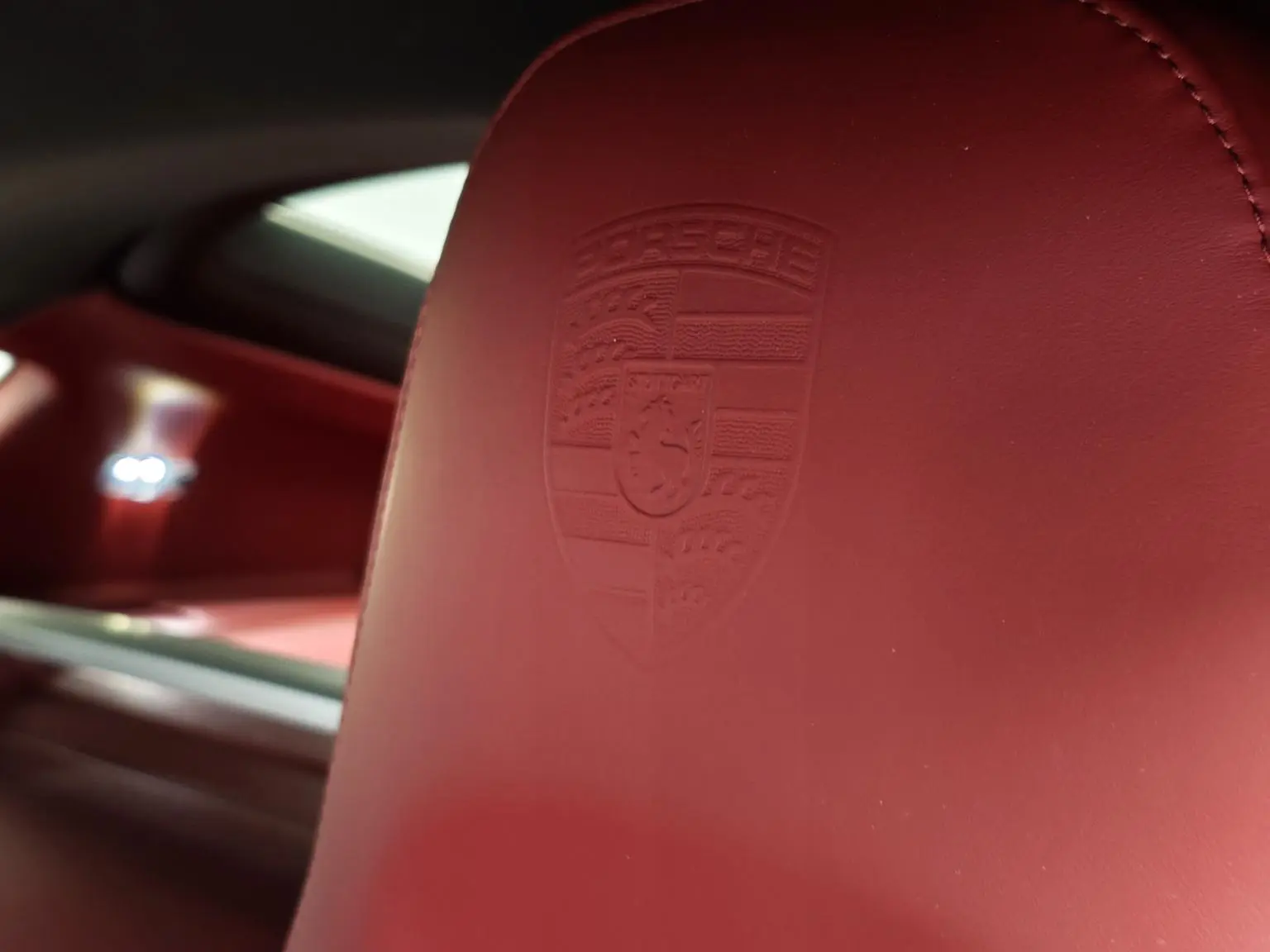 Porsche 718 2020 Cayman 2.0T