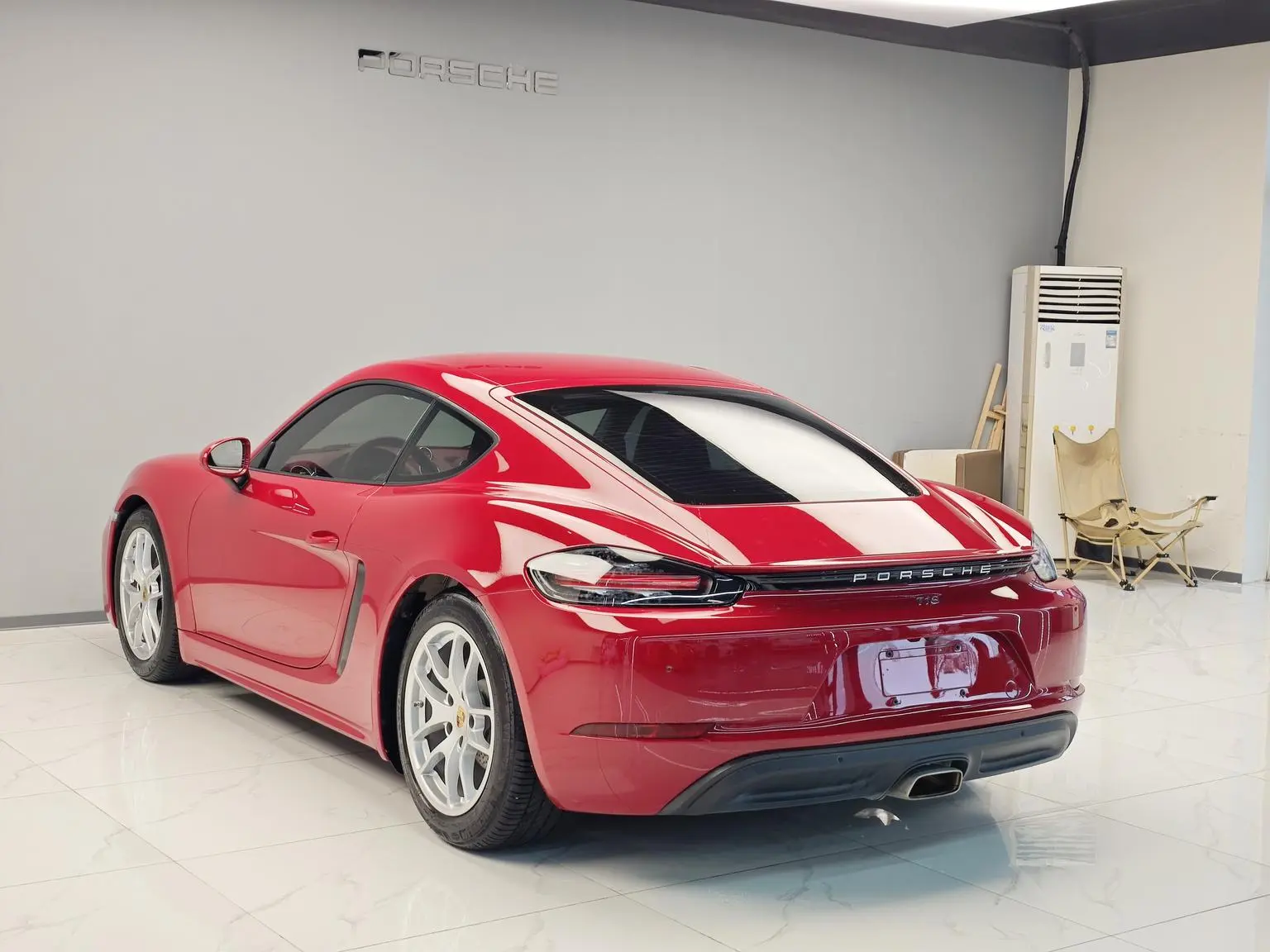 Porsche 718 2020 Cayman 2.0T