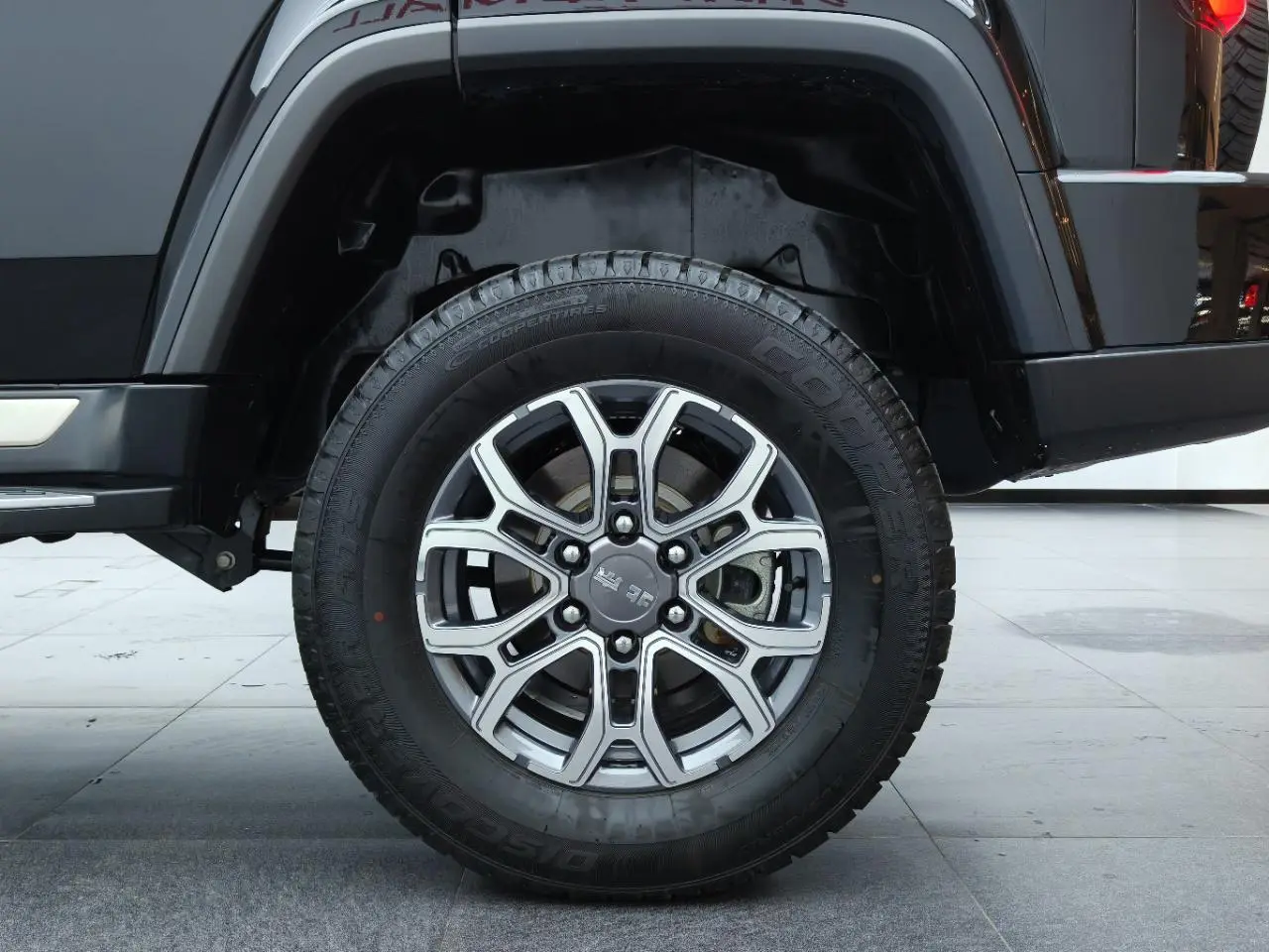 Beijing Off-Road BJ40 2024 2.0T Auto 4WD Glory