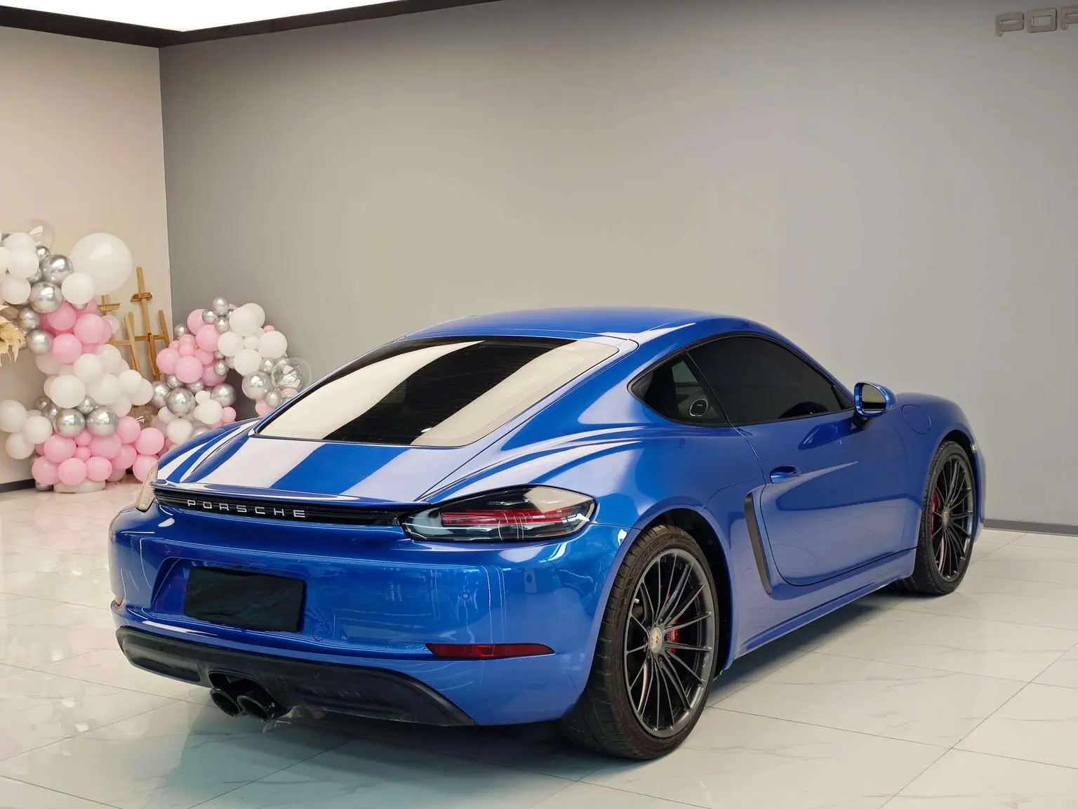Porsche 718 2018 Cayman 2.0T