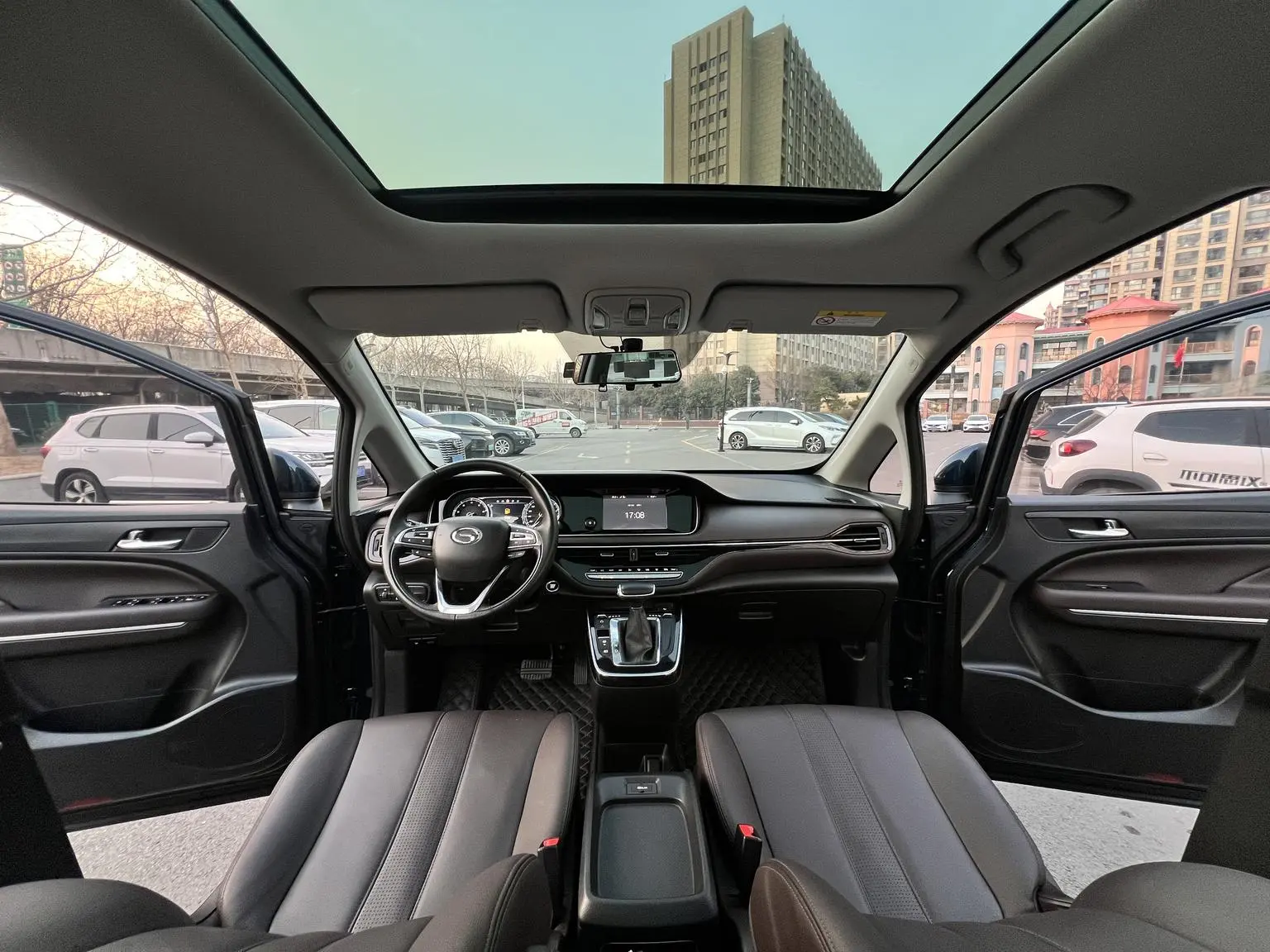 GAC Trumpchi Trumpchi M6 2019 270T Auto Premium Plus 6 seat China VI