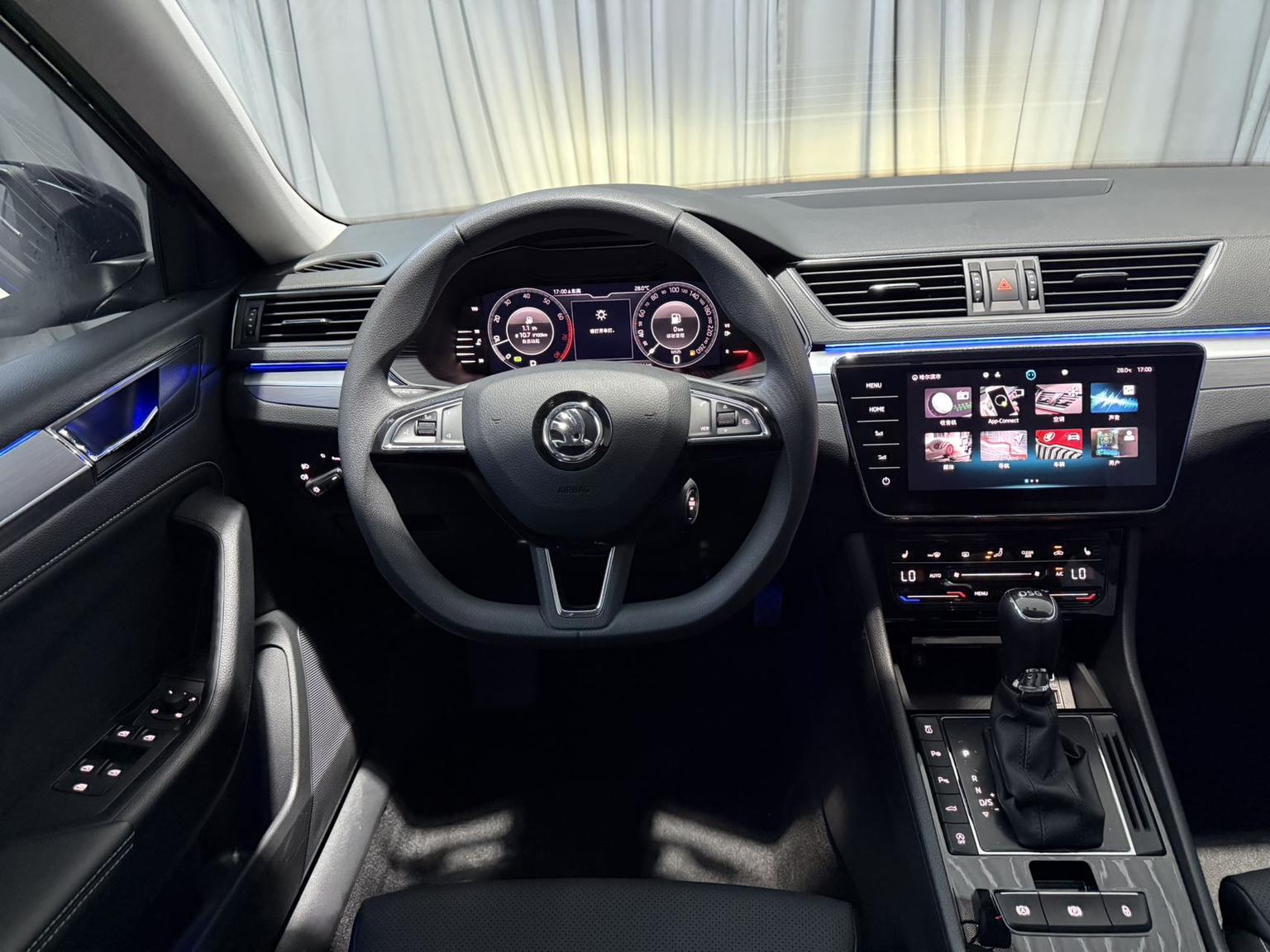 Skoda Superb 2023 TSI280 DSG Premium Plus
