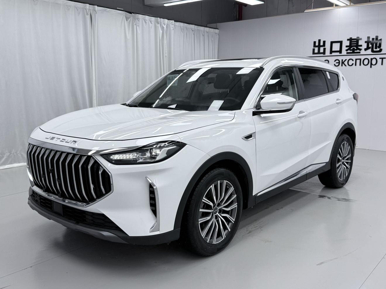 Jetour X70 PLUS 2023 1.5T DCTPLUS 7 seat