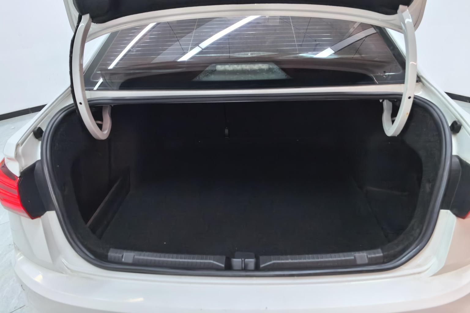 Volkswagen Bora 2020 1.5L Auto Comfort