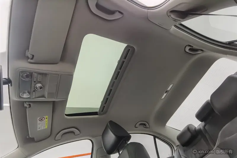 Sagitar 2018 180TSI DSG Premium Edition