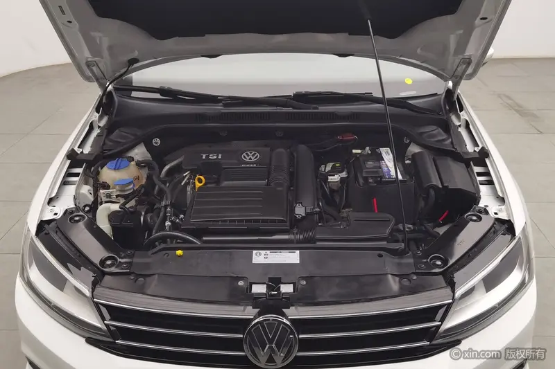 Sagitar 2018 180TSI DSG Premium Edition
