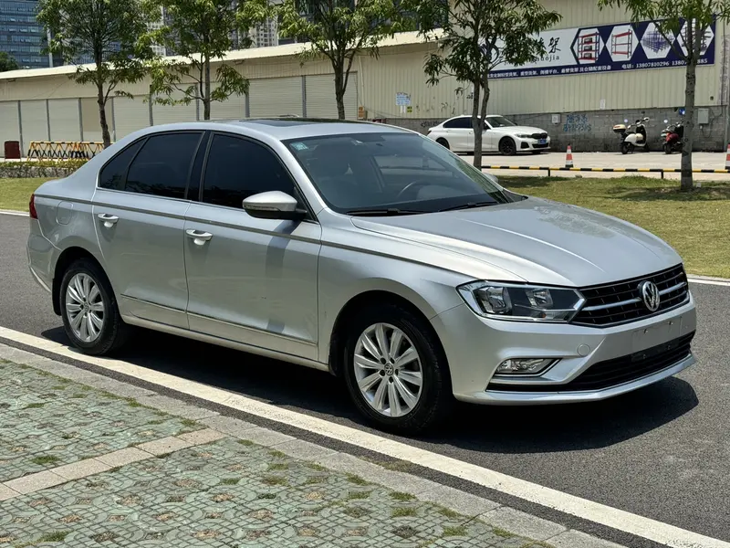 Bora 2017 230TSI DSG comfort model