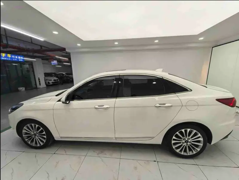 Forex 2019 facelift 1.5L automatic enjoyment type National VI