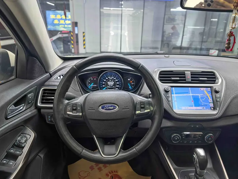 Forex 2019 facelift 1.5L automatic enjoyment type National VI