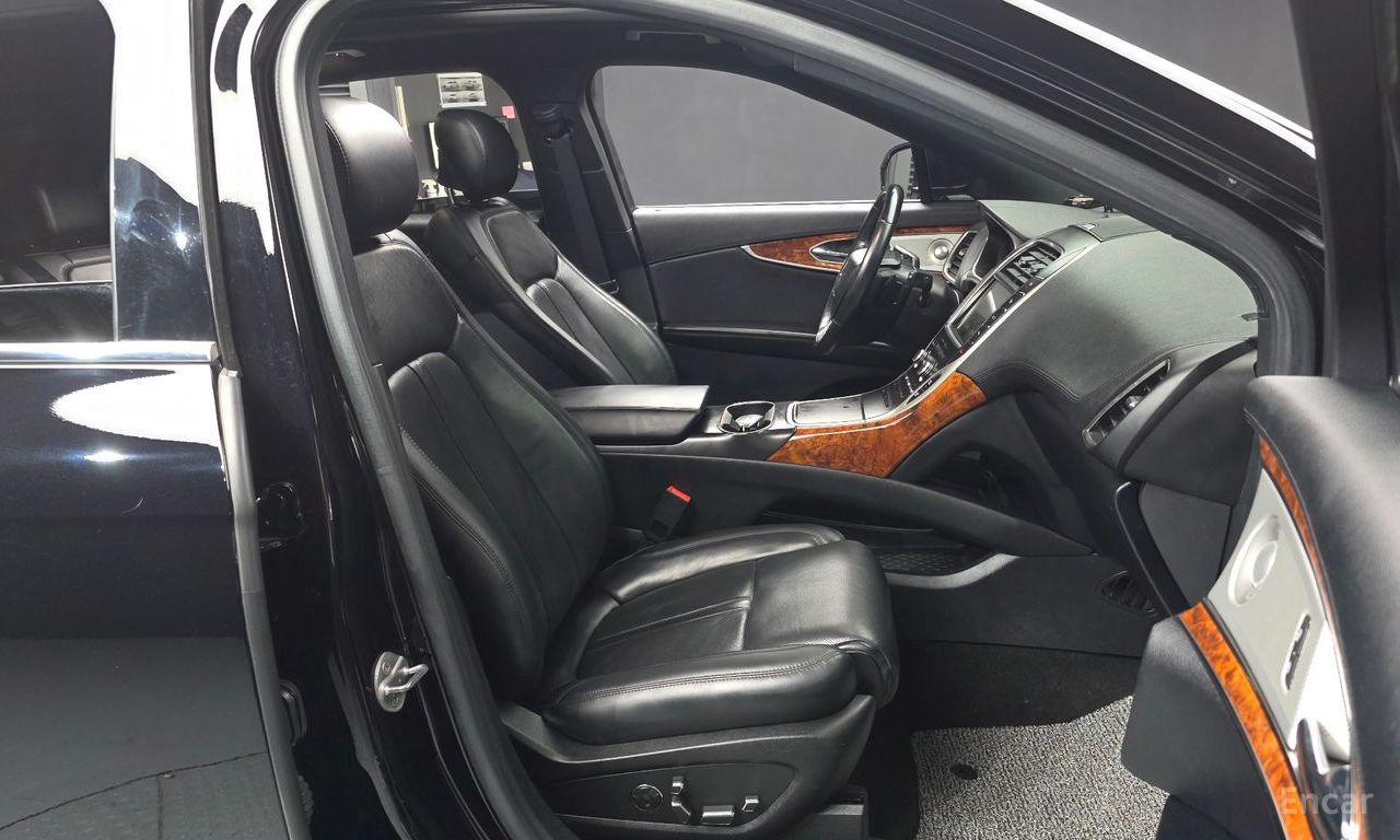Lincoln Nautilus 1st generation 2.7 Reserve AWD 2019