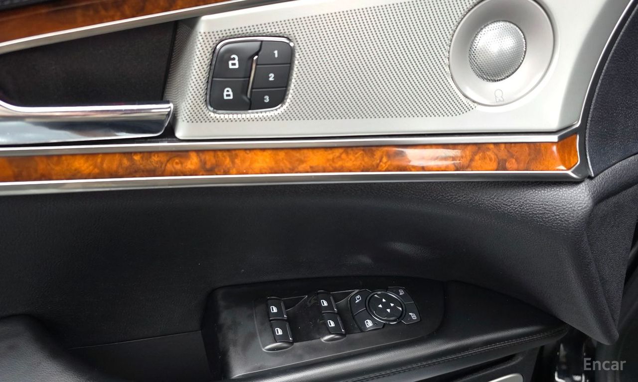 Lincoln Nautilus 1st generation 2.7 Reserve AWD 2019