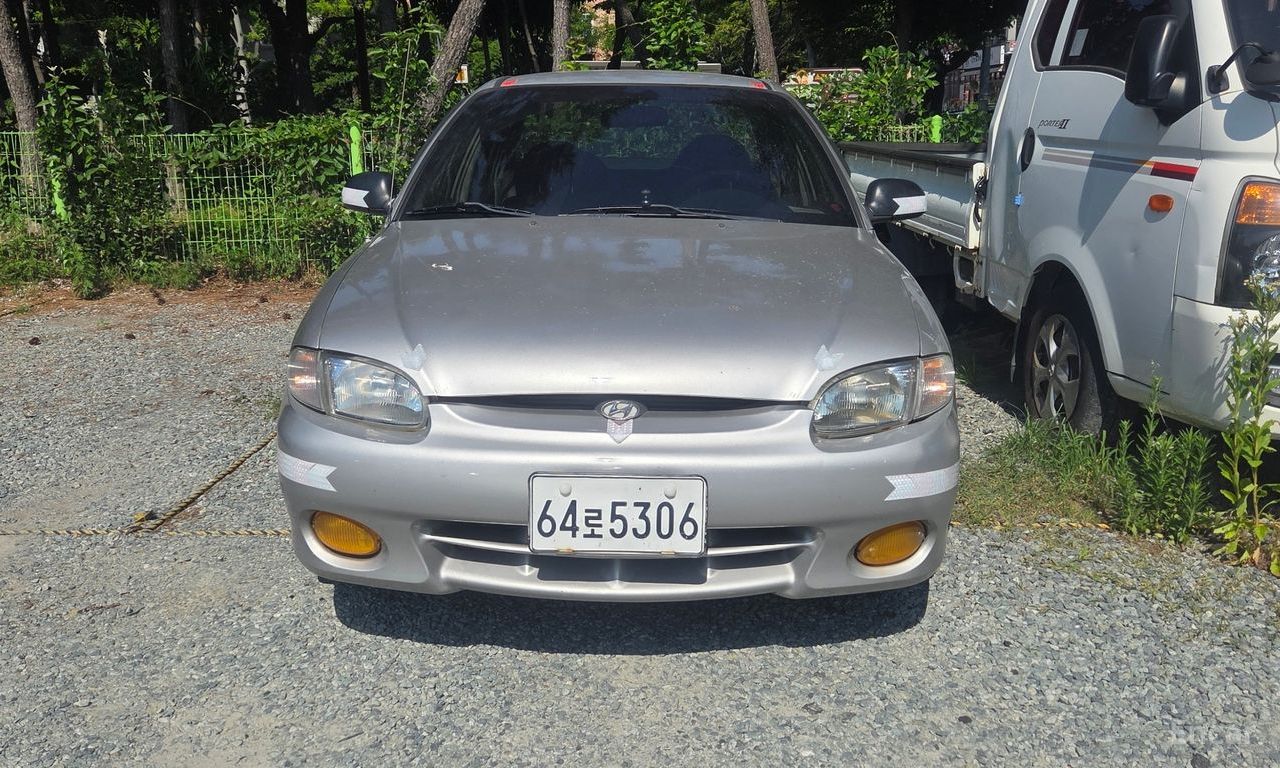 Hyundai New Accent 5DR 1.5 Euro Multi 1997