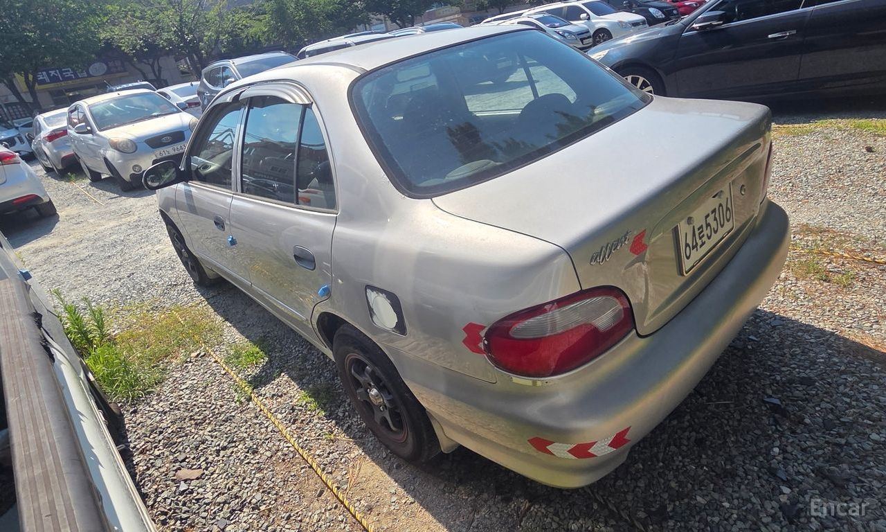 Hyundai New Accent 5DR 1.5 Euro Multi 1997
